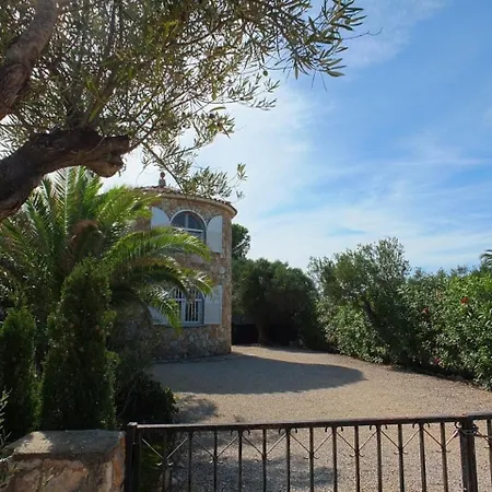 Villa Dorada